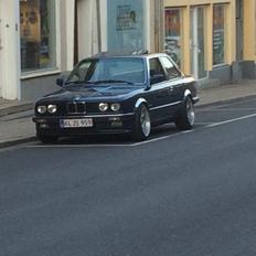 BMW E30 320i 2 døres