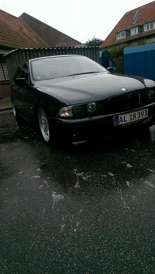 BMW E39 523i (528i) billede 1