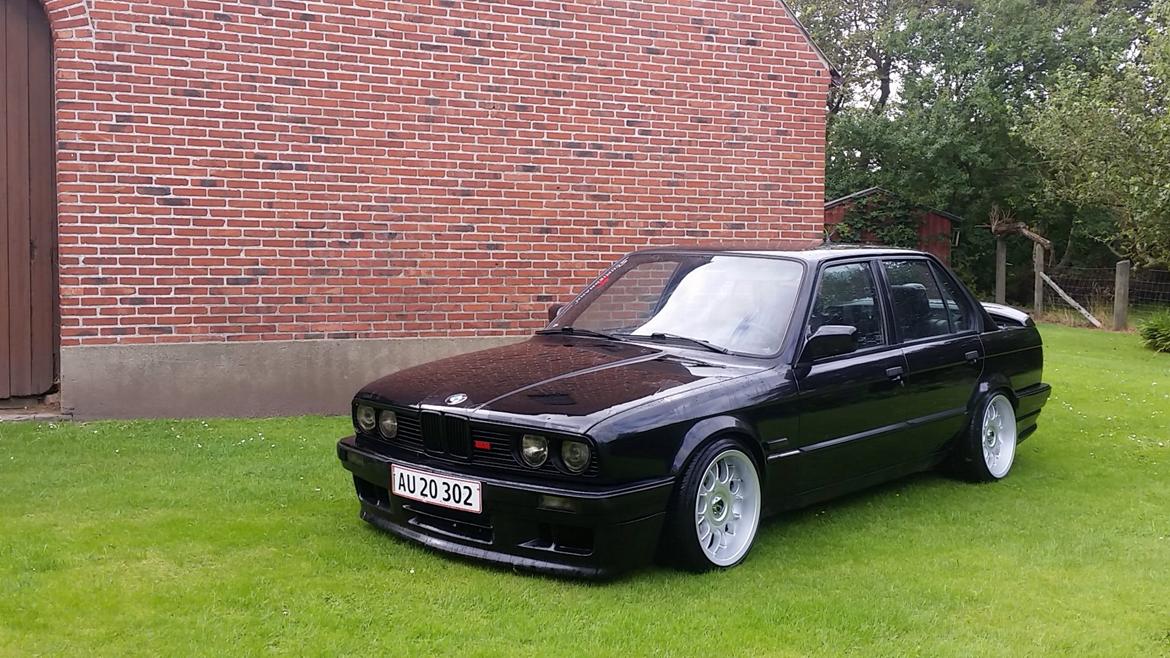 BMW E30 325i billede 10