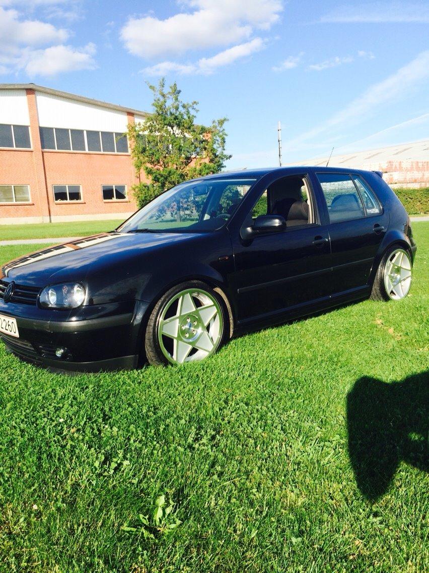 VW Golf 4 (solgt) billede 14