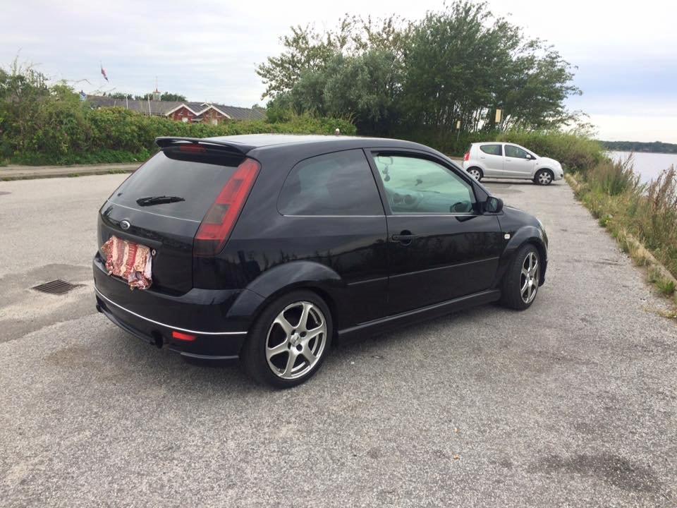 Ford Fiesta ST look billede 4