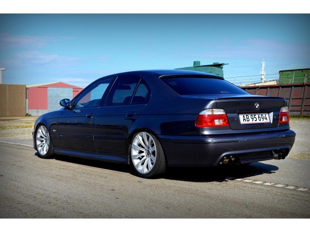 BMW E39 - 528iA - M5 udstyr billede 4