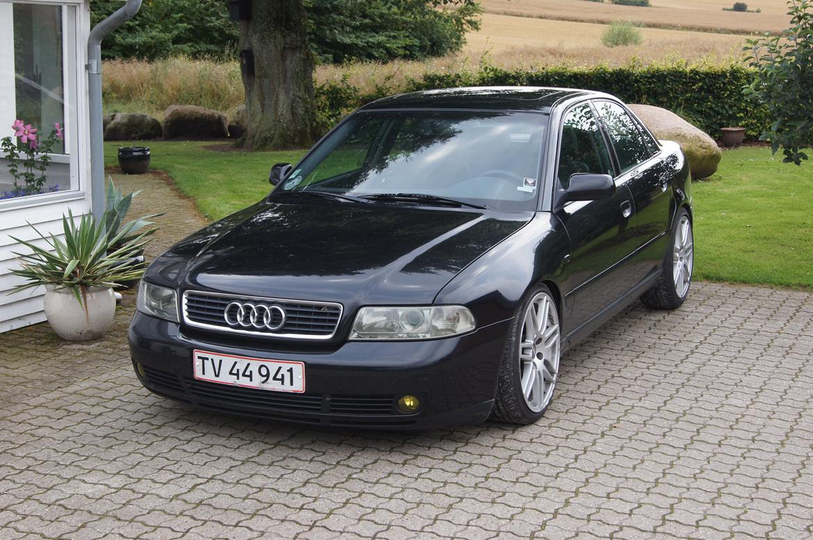 Audi A4 B5 billede 1