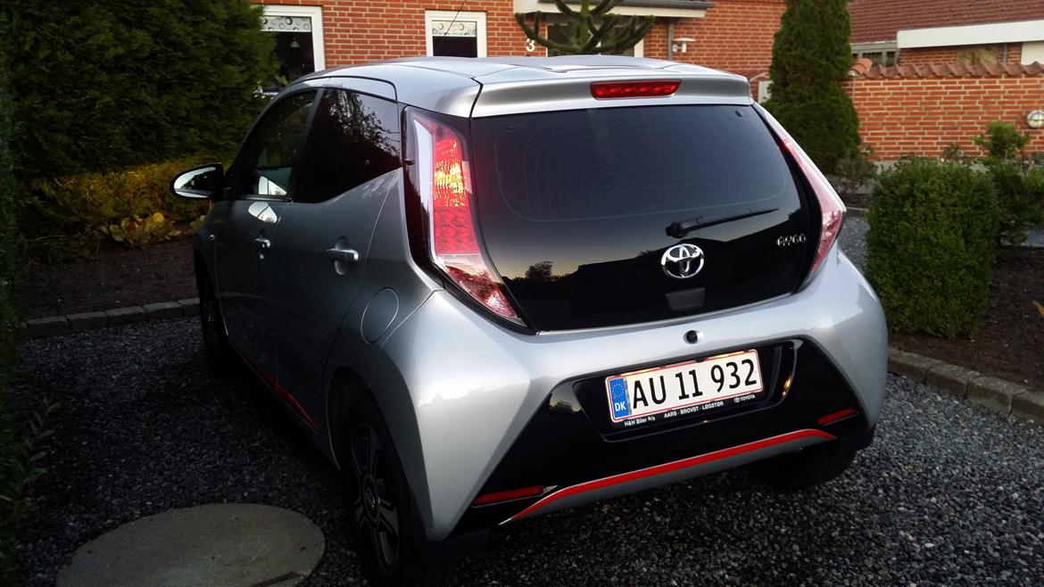 Toyota AYGO x-play air billede 5