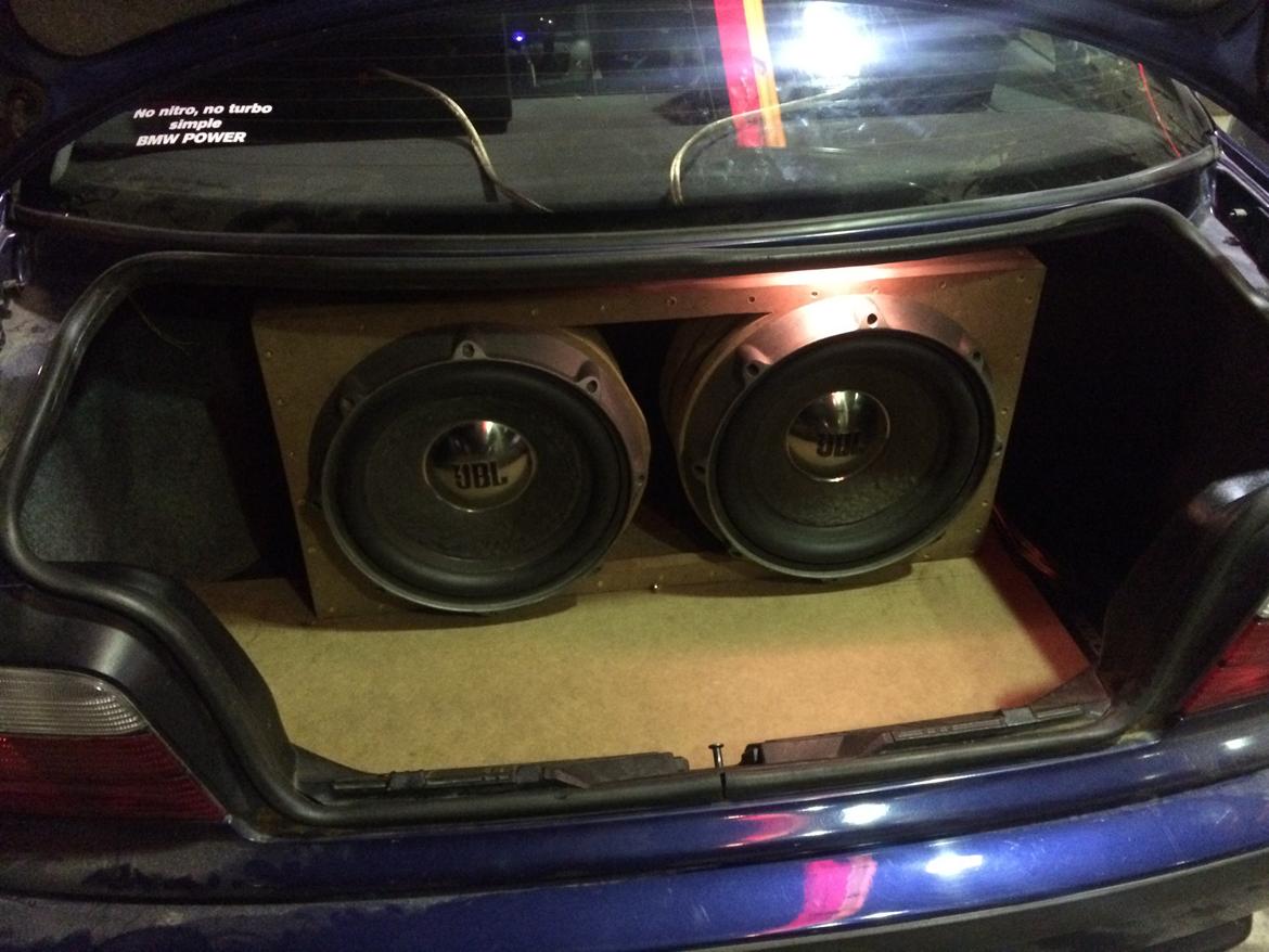 BMW E36 325i billede 2