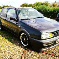 VW Golf 3 GTI - VR6 HUGGET OP