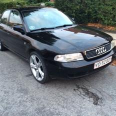 Audi A4 Limousine  ( Tidl bil )