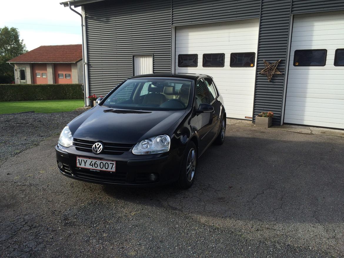 VW Golf V 2.0TDI #Solgt# billede 2