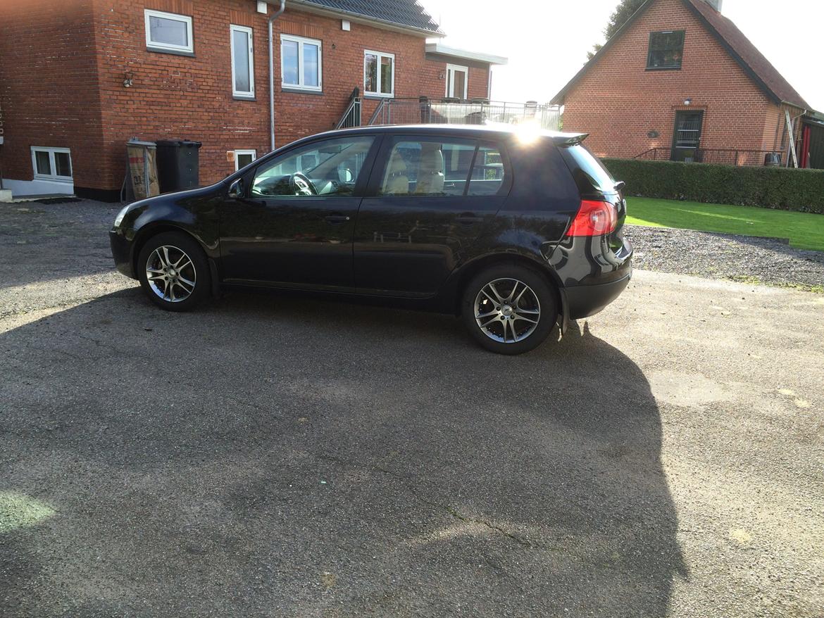 VW Golf V 2.0TDI #Solgt# billede 4