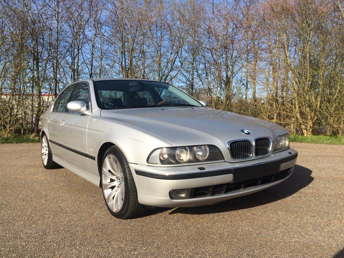 BMW 540i 4,4 V8 billede 2