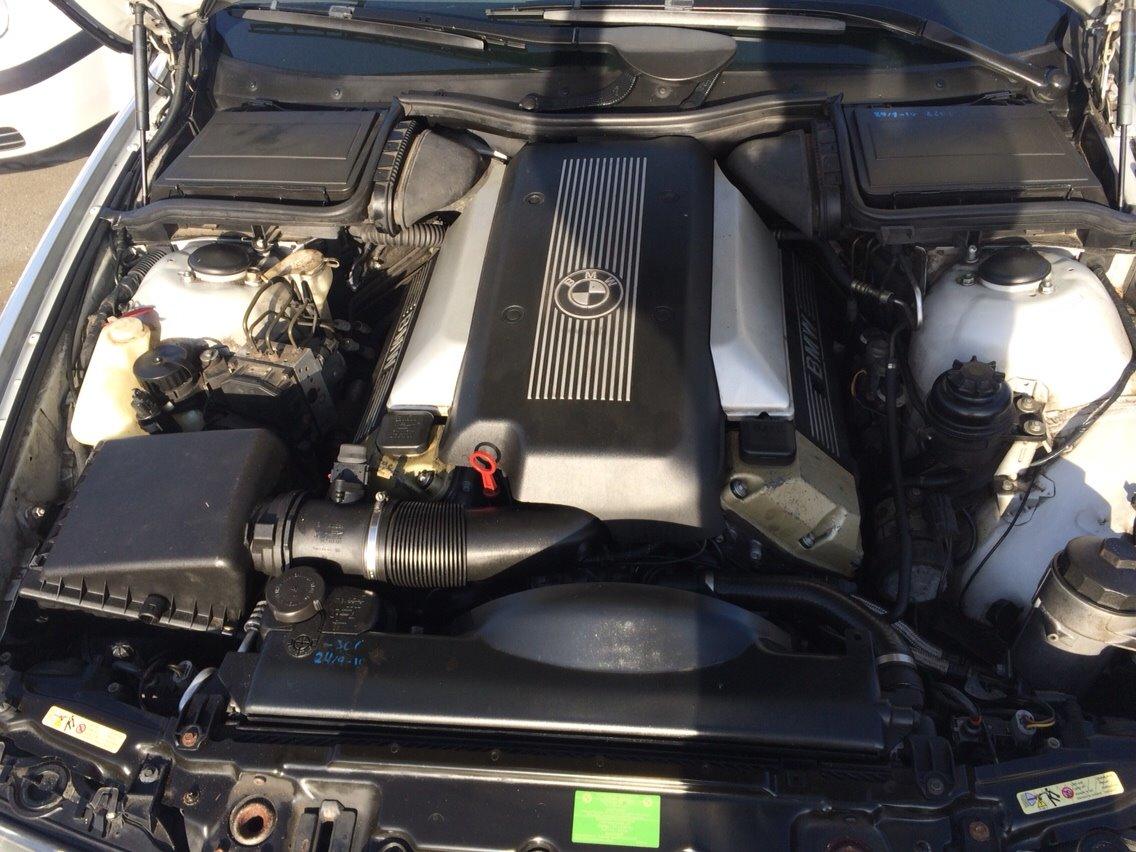 BMW 540i 4,4 V8 billede 14