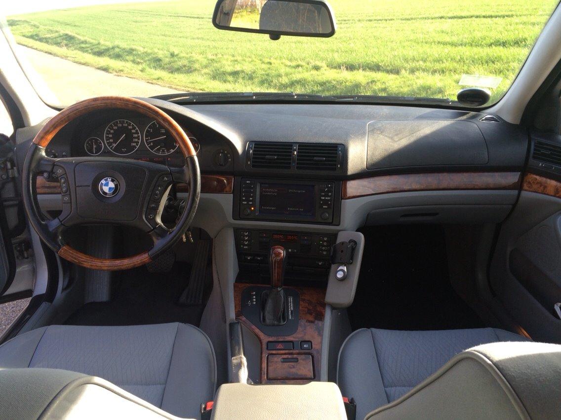 BMW 540i 4,4 V8 billede 23