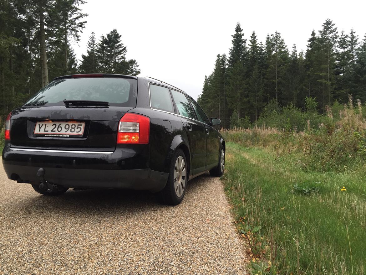 Audi A4 B6 1,9tdi 130hk billede 1