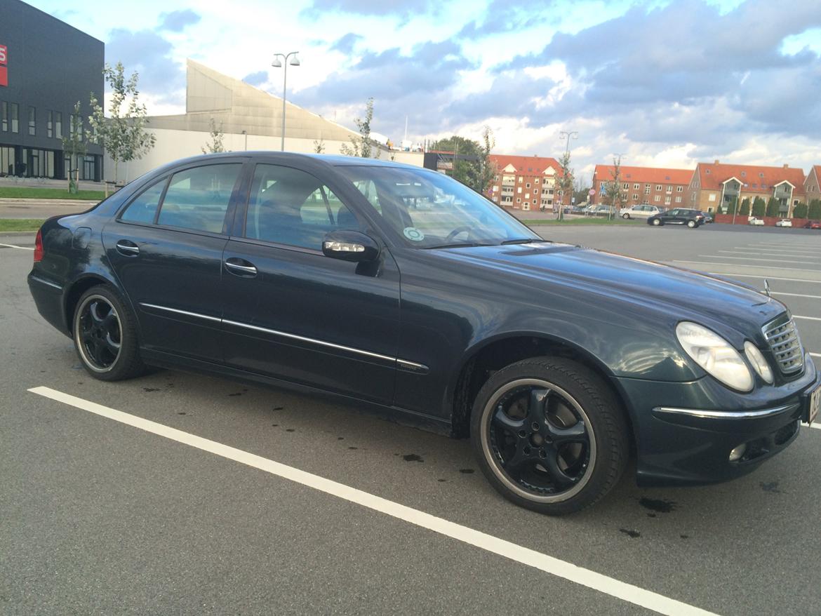 Mercedes Benz W211 E220 CDI #solgt billede 9