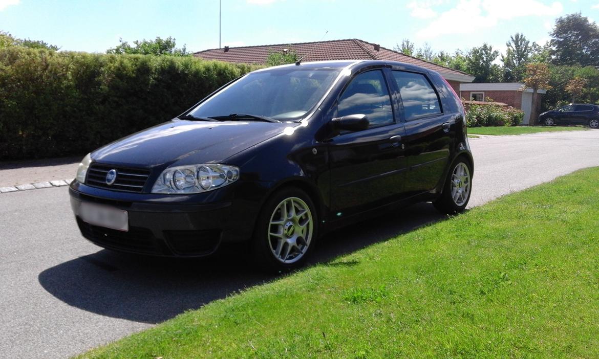 Fiat Punto Ciao (SOLGT) - Som bilen står i dag - Nye bbs-fælge og sænket billede 1