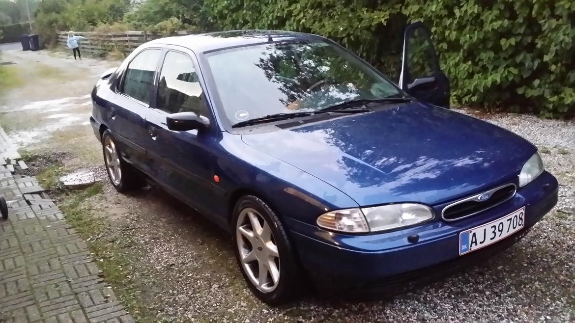 Ford Mondeo mk1 V6  solgt.. billede 5