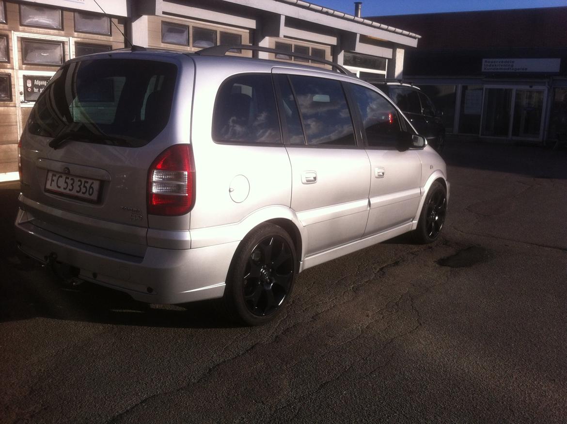 Opel Zafira a Opc  billede 5