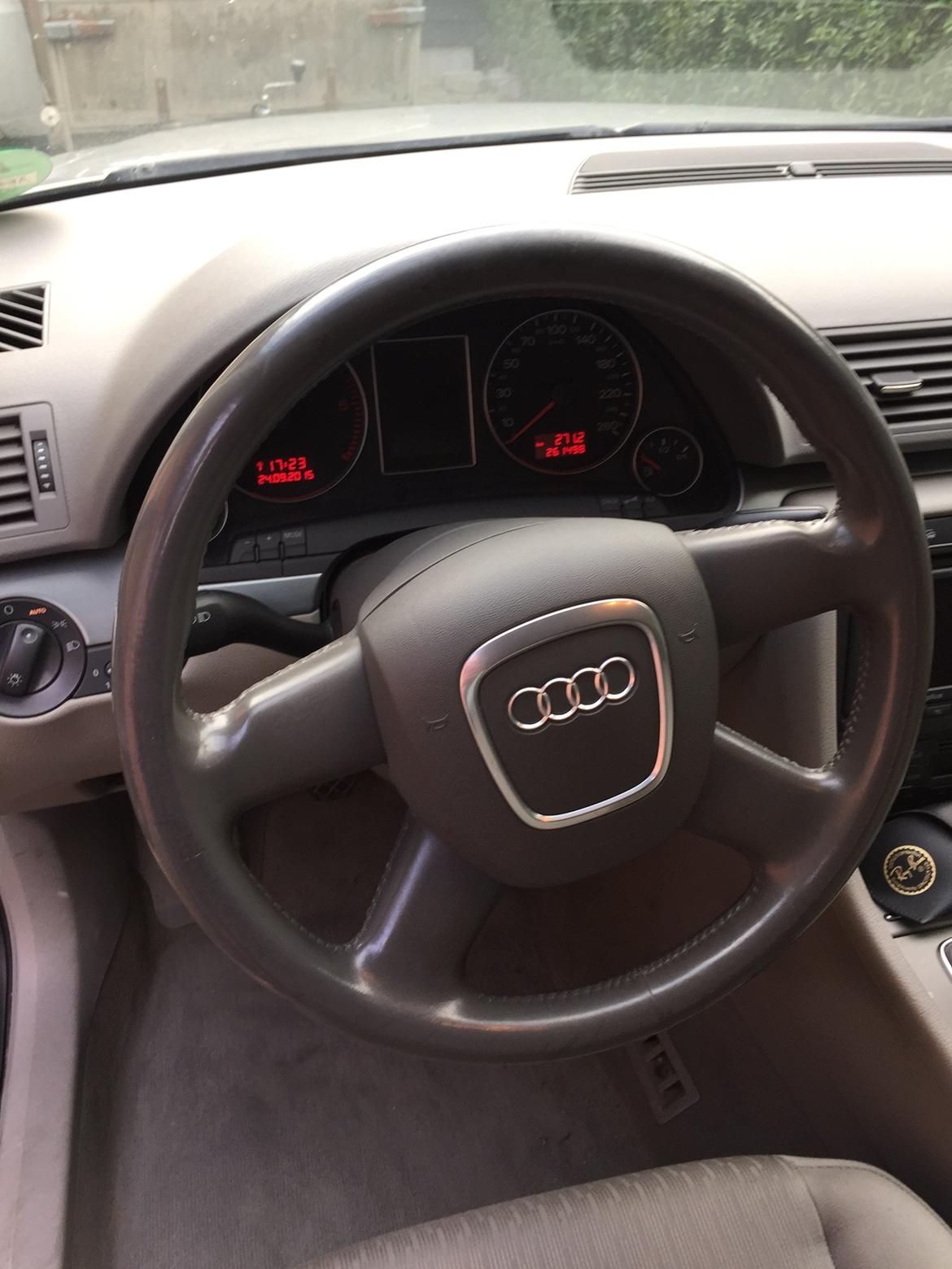 Audi a4 b7 avant billede 13