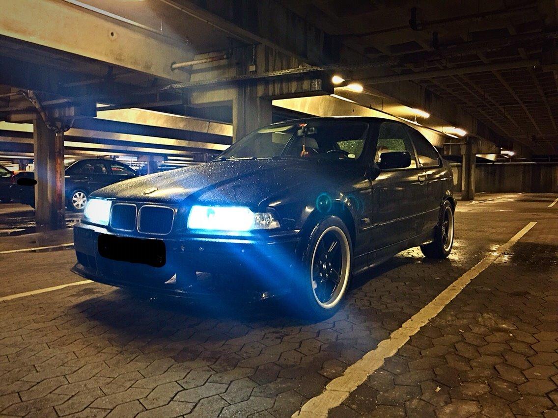 BMW 3' Serie - E36 316i Compact coupé - Afprøvning af de nye forlygter med xenon ringe i. billede 9