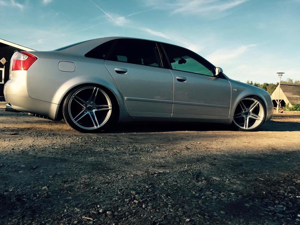 Audi A4 1.8 Turbo QUATTRO billede 16