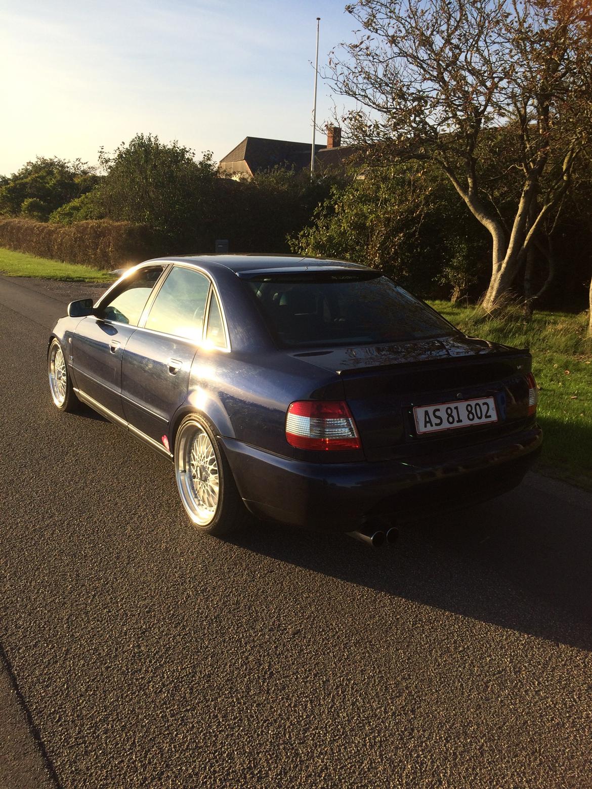 Audi A4 B5 2,5 V6 TDI "solgt" billede 4