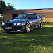 BMW E36 320i coupé aut
