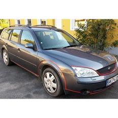 Ford Mondeo 1,8 Trend 