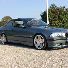 BMW E36 320i coupé aut