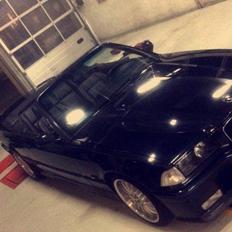 BMW E36 320i Cab M-Tech