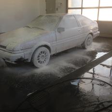 Toyota corolla AE86 TRUENO 