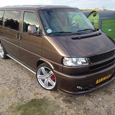 VW Caravelle T4 