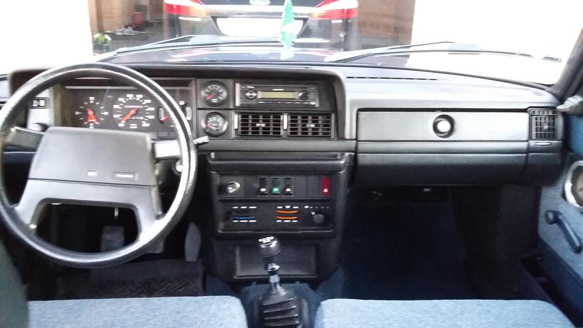 Volvo 240 GL billede 16