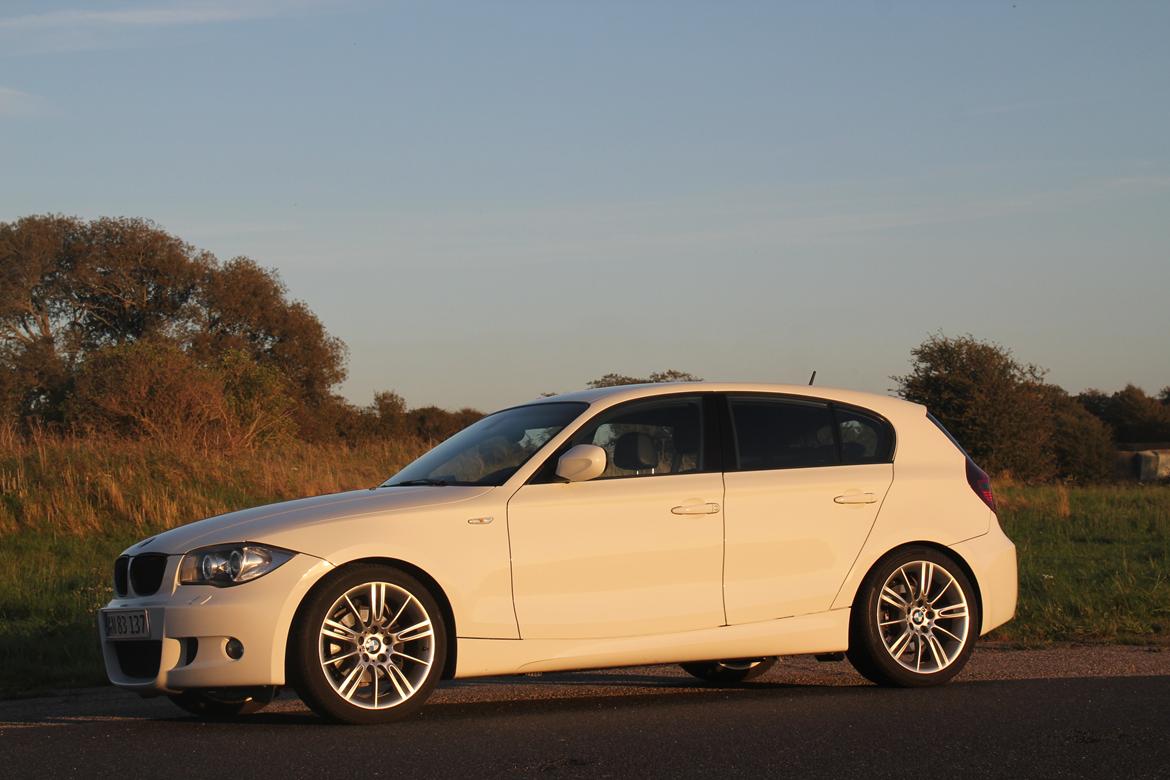 BMW 118d Aut billede 2