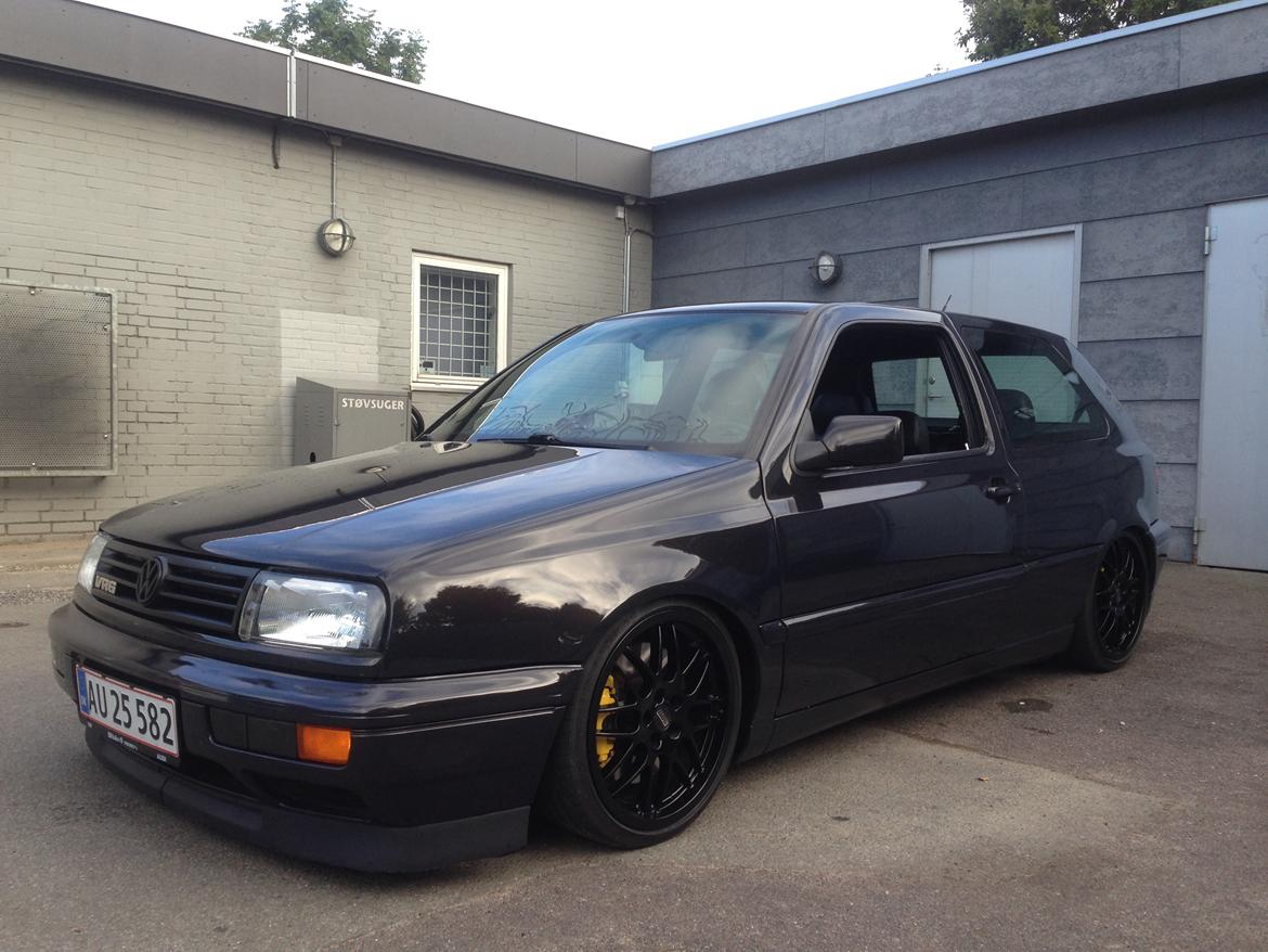 VW Golf III VR6 'Espresso Black' billede 17