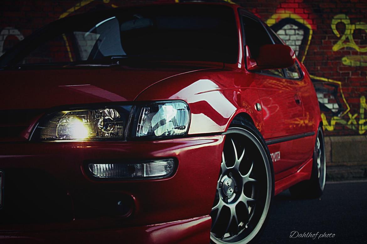 Toyota Corolla 1,3 xli SOLGT billede 4