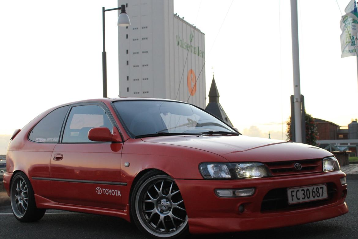 Toyota Corolla 1,3 xli SOLGT billede 14