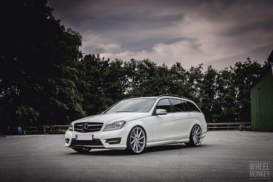 Mercedes Benz C-KLASSE AMG STYLE billede 2
