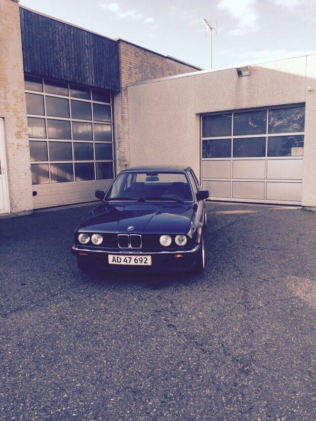 BMW 320i e30 billede 8