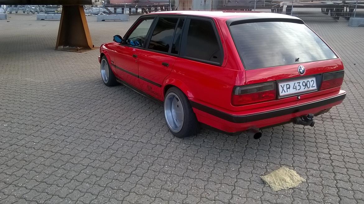 BMW Touring 324 TD SOLGT billede 20