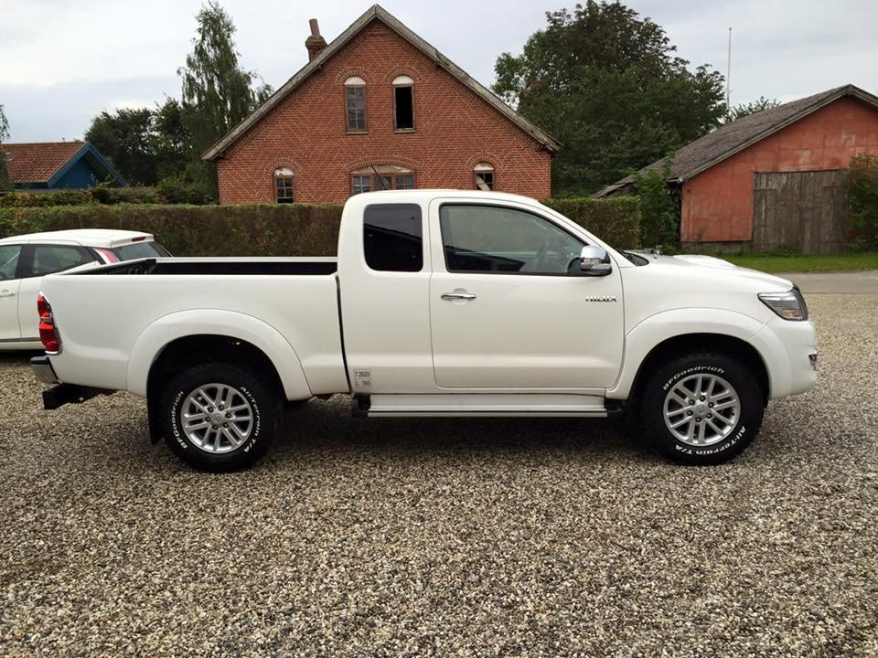 Toyota Hilux Extra Cab 4WD T3 billede 4