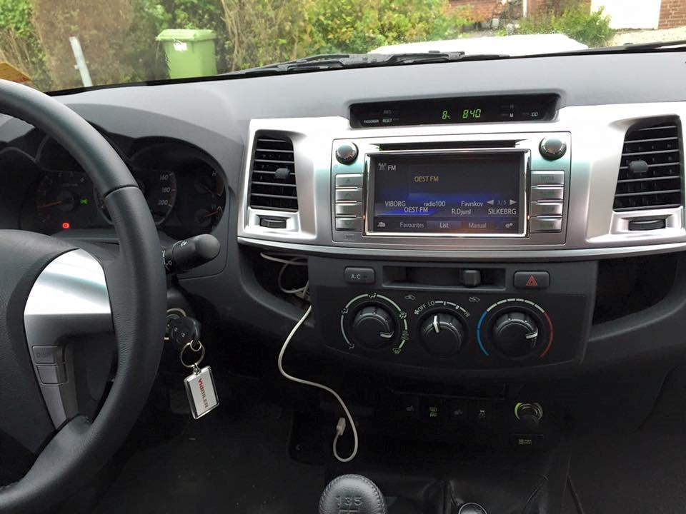 Toyota Hilux Extra Cab 4WD T3 billede 11