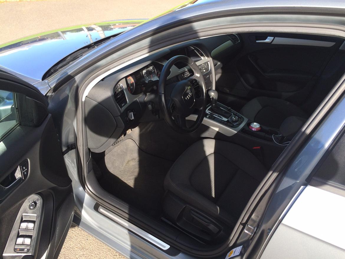 Audi A4 B8 billede 5