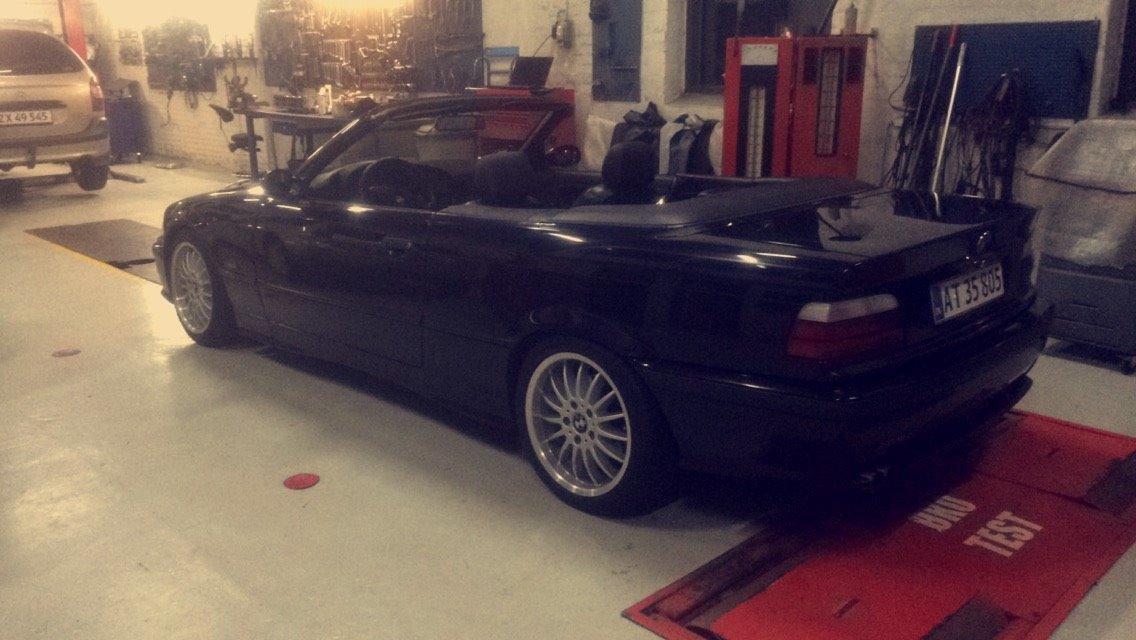 BMW E36 320i Cab M-Tech billede 9