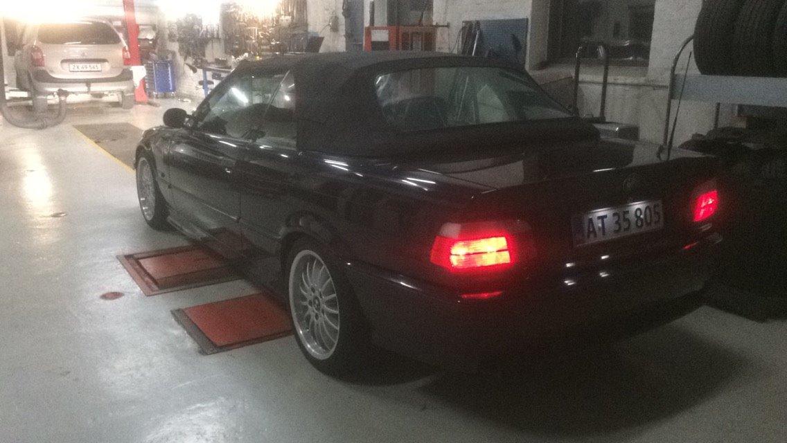 BMW E36 320i Cab M-Tech billede 18