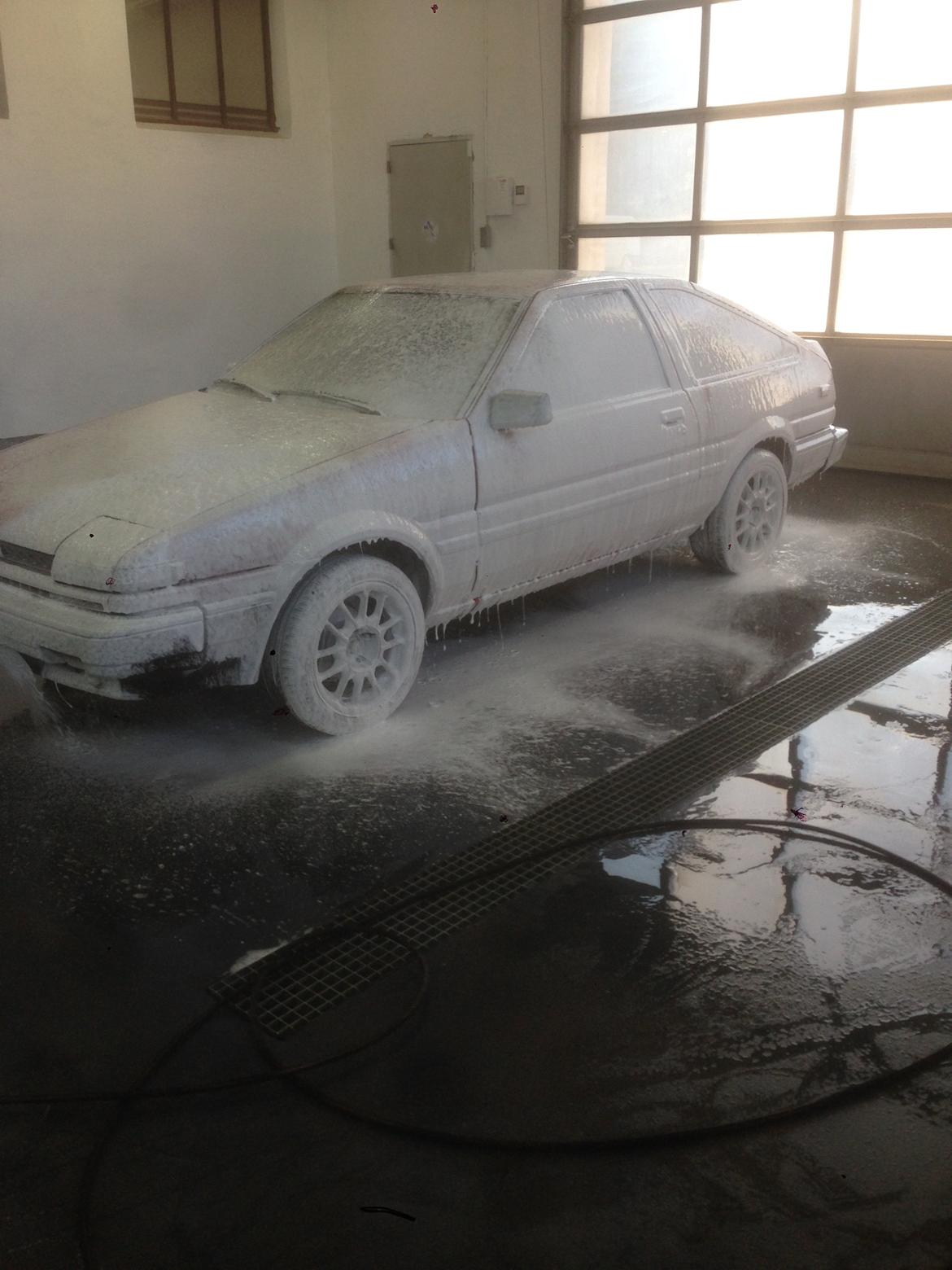 Toyota corolla AE86 TRUENO  billede 2