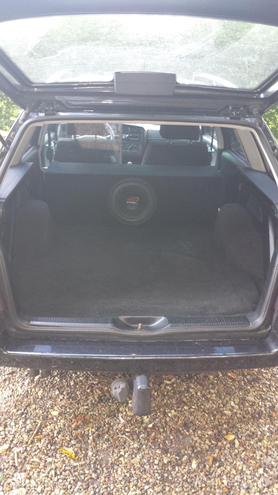 VW Golf 3 Variant Van - Masser af plads billede 4