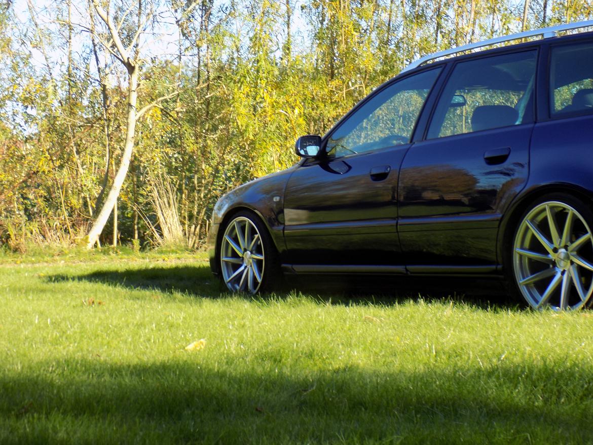 Audi A4 1,9TDi for sale! billede 1