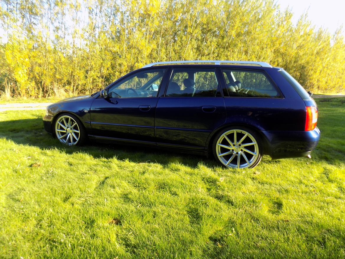 Audi A4 1,9TDi for sale! billede 6