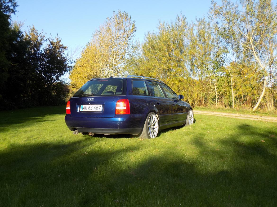 Audi A4 1,9TDi for sale! billede 5