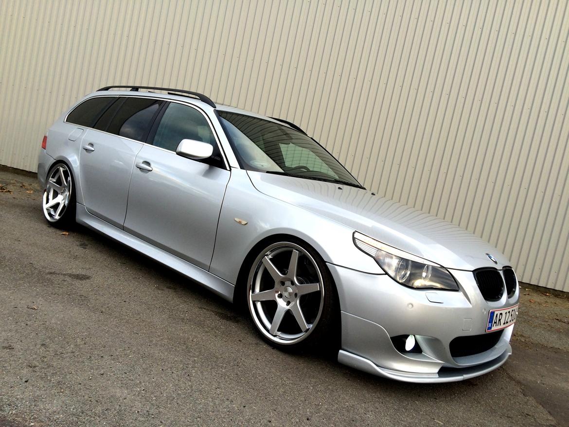 BMW E61 525D - M-tech - Solgt billede 2